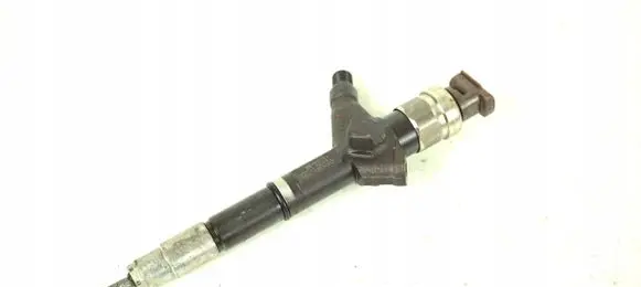 Nissan X-Trail T30 Fuel injector 16600ES60A