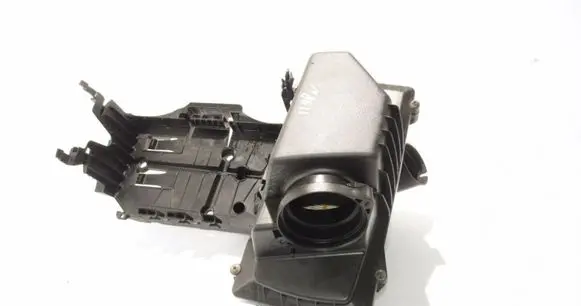 Peugeot 508 Air filter box 964491078004