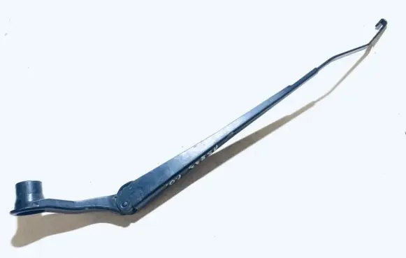 Chrysler 300M Front wiper blade arm 5734