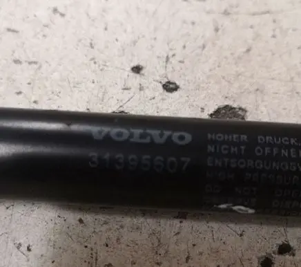 Volvo V40 Tailgate/trunk strut/damper 31395607
