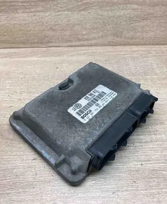 Volkswagen Golf IV Engine control unit/module ECU 038906013 0281001759