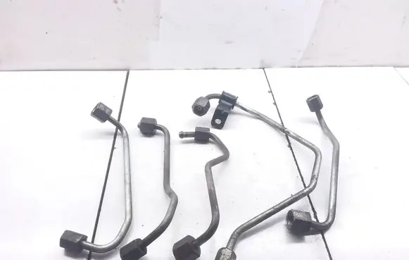 KIA Sorento Fuel line pipe 