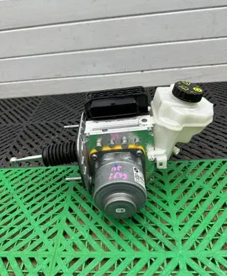 BMW X1 U11 ABS Pump 5A75D99 10120224364