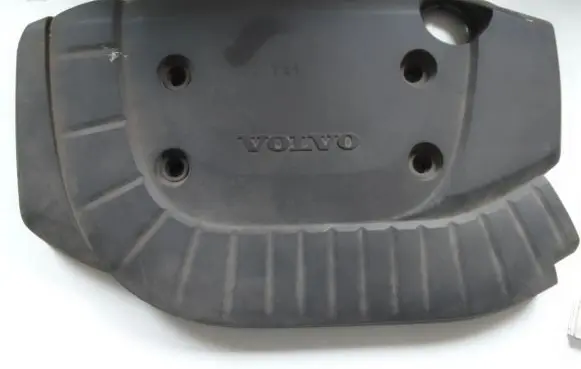 Volvo XC60 Engine cover (trim) 31437196