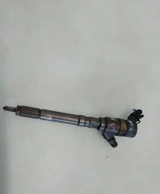 Hyundai Santa Fe Fuel injector 0445110064