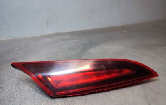 Opel Insignia A Tailgate rear/tail lights 23135917