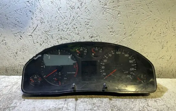 Audi A6 S6 C5 4B Speedometer (instrument cluster) 4B0919881 110008890016
