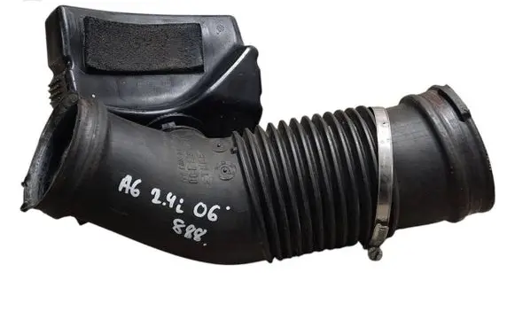 Audi A6 S6 C6 4F Air intake duct part 06E129629E