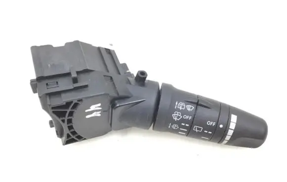 Nissan Primera Wiper switch 25260AV615