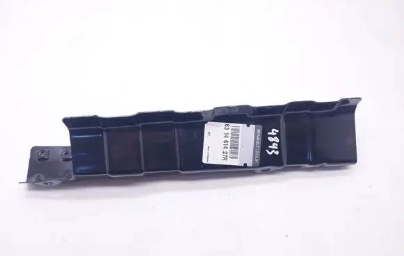 Dacia Duster II Fender mounting bracket 631461427R
