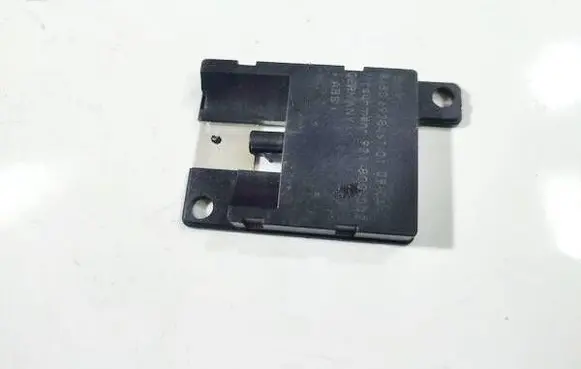 BMW 3 E46 Antenna control unit 8450692846101 84506928461-01