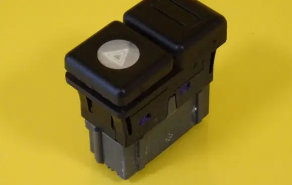 Peugeot 405 Hazard light switch