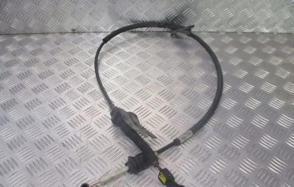 Volvo V70 Gear shift cable linkage 