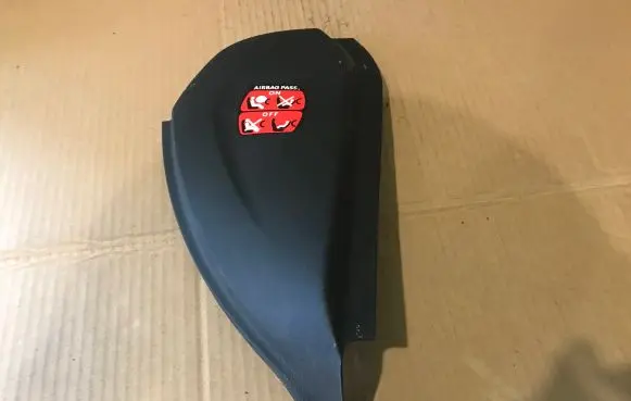 Citroen C4 I Picasso Dashboard side end trim 9654110877D 9654110877