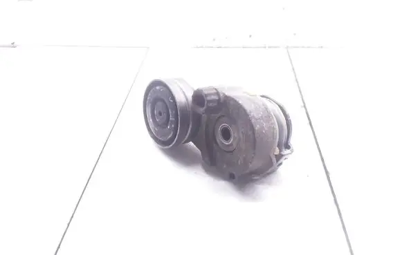 Opel Vectra C Generator/alternator belt tensioner 55556090AZ