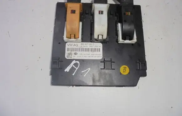 Audi A1 Comfort/convenience module 8X0907063D