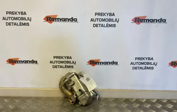 Renault Trafic III (X82) EGR valve cooler 147350678R