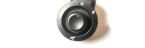 Jeep Patriot Wing mirror switch 04602789AA