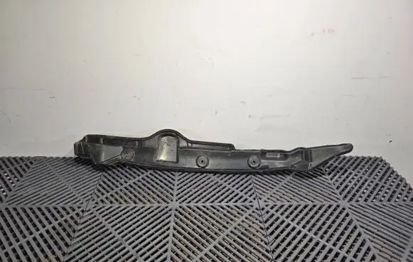 Fender end trim