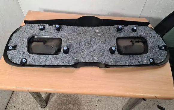 Citroen C3 Tailgate trim 9683551180 1981000