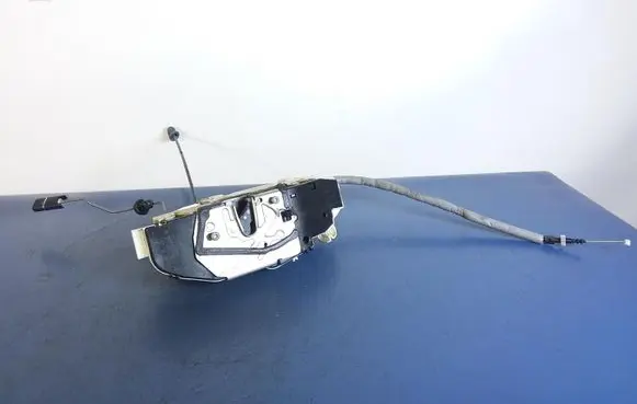 Mercedes-Benz S AMG W221 Rear door lock A2217307735