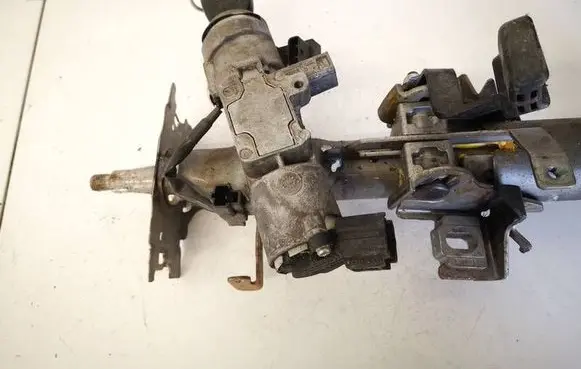 Toyota Corolla Verso AR10 Ignition lock 