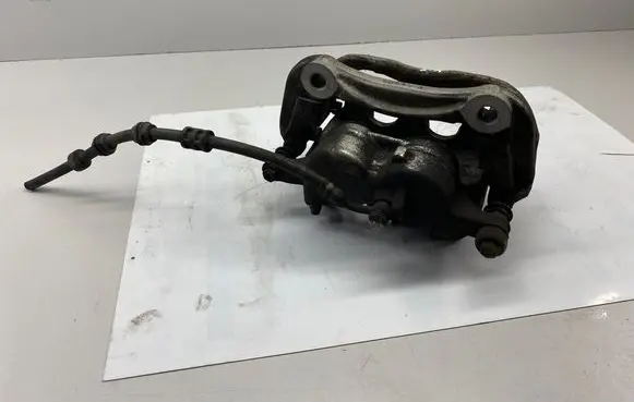 Land Rover Discovery 5 Front brake caliper N513B