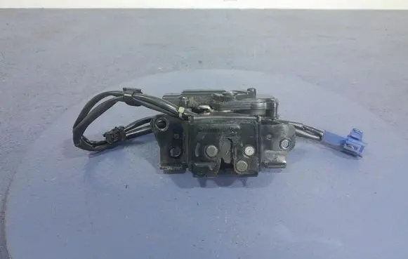 Toyota Prius+ (ZVW40) Tailgate/trunk/boot lock/catch/latch 