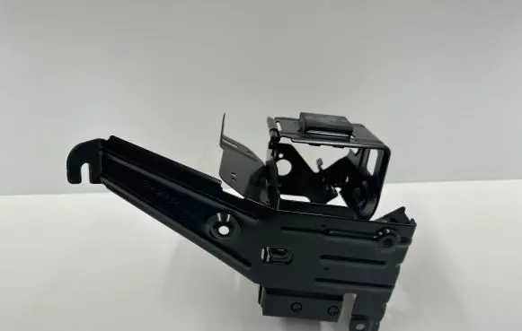 Mercedes-Benz C W204 Battery bracket A2045400440