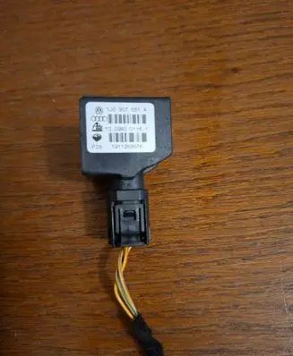 Audi A2 ESP acceleration yaw rate sensor 1J0907651A 10098001161 1911263676