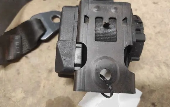 Citroen C5 Rear seatbelt 34044804 96839469XX