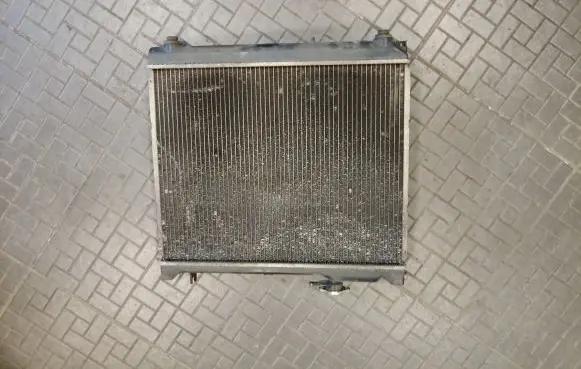 Suzuki Grand Vitara I Coolant radiator AA4221718291