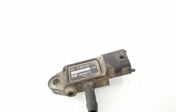 Opel Zafira B Exhaust pressure sensor 55198717 0281002771