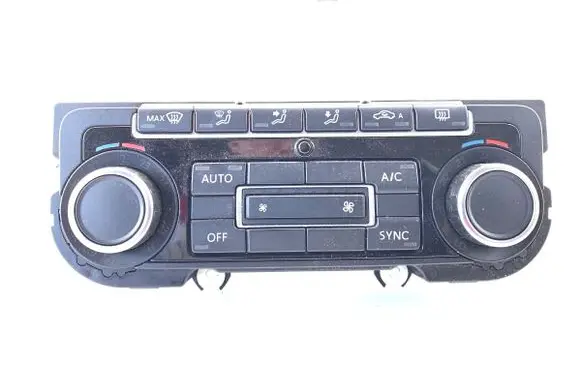 Volkswagen Tiguan Interior fan control switch 5K0907044GJ