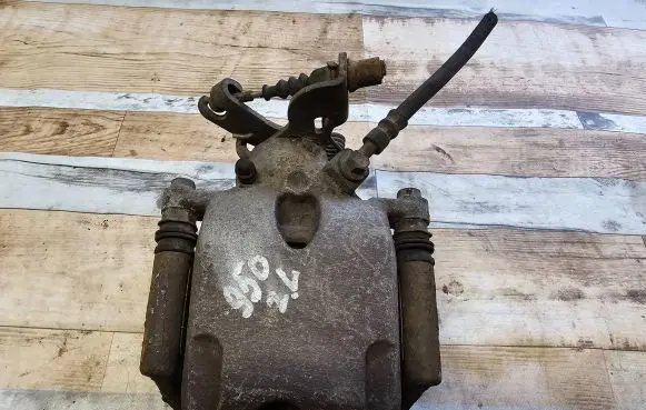 Rear brake caliper