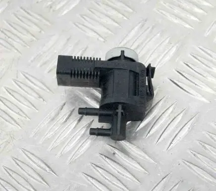 Volkswagen PASSAT B7 Turbo solenoid valve 1K0906283A
