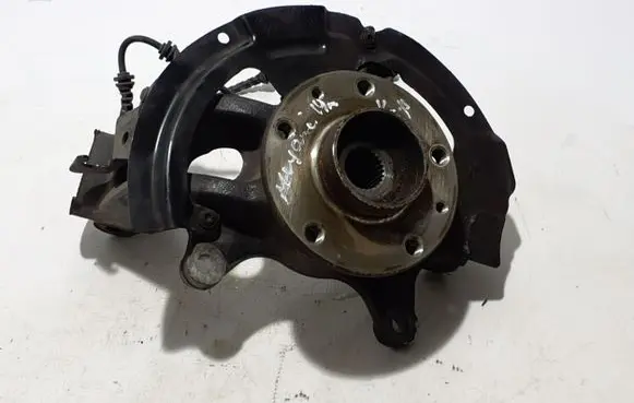 Renault Megane IV Front wheel hub 400155920R