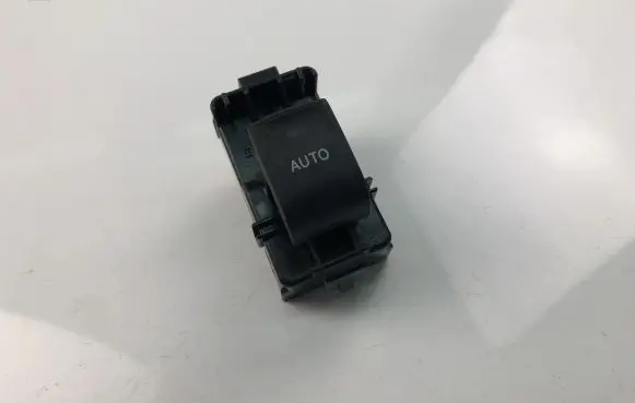 Toyota Prius (XW20) Other switches/knobs/shifts 192801