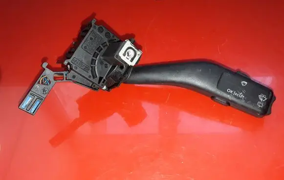 Skoda Octavia Mk2 (1Z) Wiper control stalk 1K0953519A 01203506