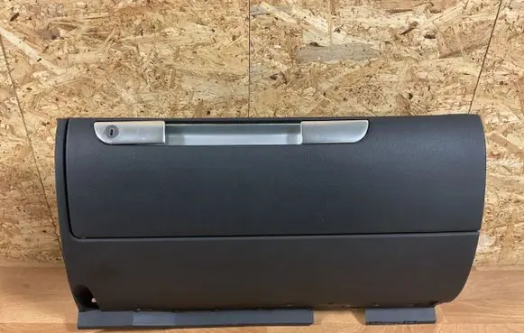 Audi TT Mk1 Glove box 8N1857095