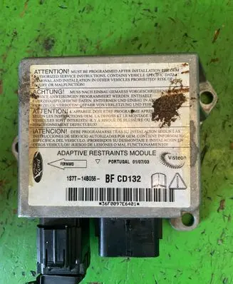 Ford Mondeo Mk III Airbag control unit/module BFCD132