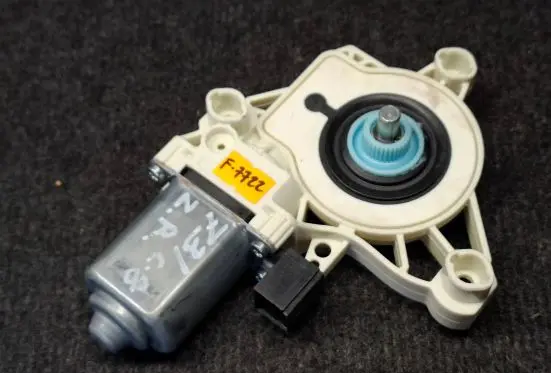 Audi A6 S6 C8 4K Rear door window regulator motor 4K0959812