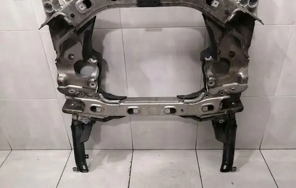 Mercedes-Benz S W222 Front subframe A2226200187