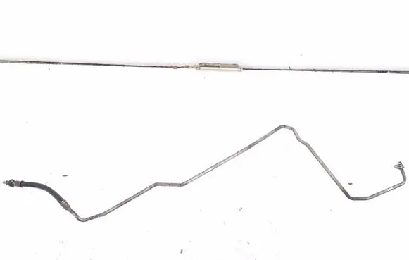 Gearbox oil cooler pipe/hose