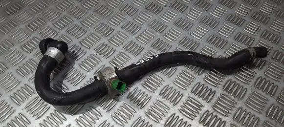 Peugeot 207 Engine coolant pipe/hose