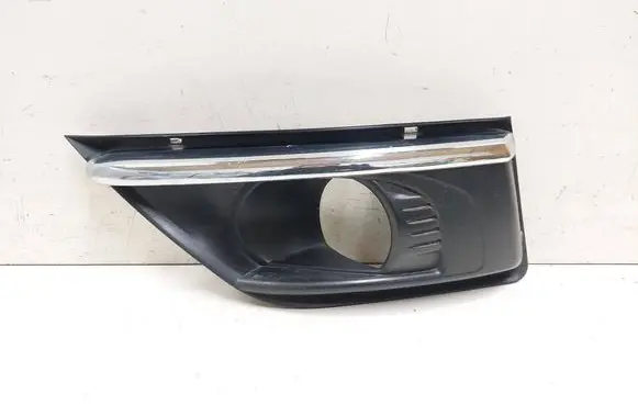 Citroen C4 Grand Picasso Front fog light trim/grill 9654197977 2000660