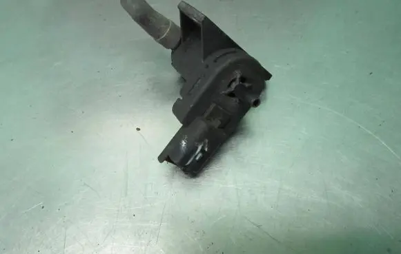 Mazda 5 Vacuum valve 9688124580