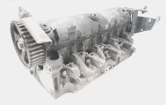 Volvo S40, V40 Engine head 