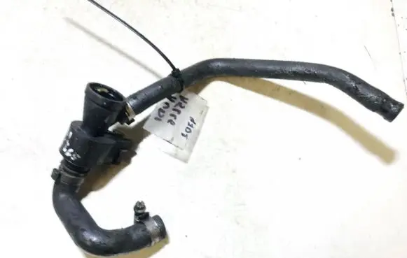 Audi A4 S4 B5 8D Engine coolant pipe/hose
