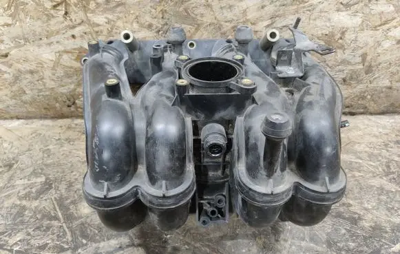 Mercedes-Benz C AMG W203 Intake manifold A1111412001